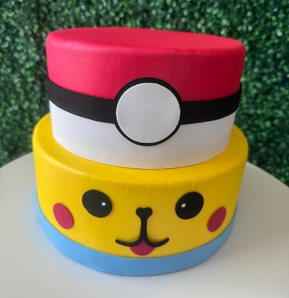 Bolo Fake Pokémon - Mouse Atelie das Festas