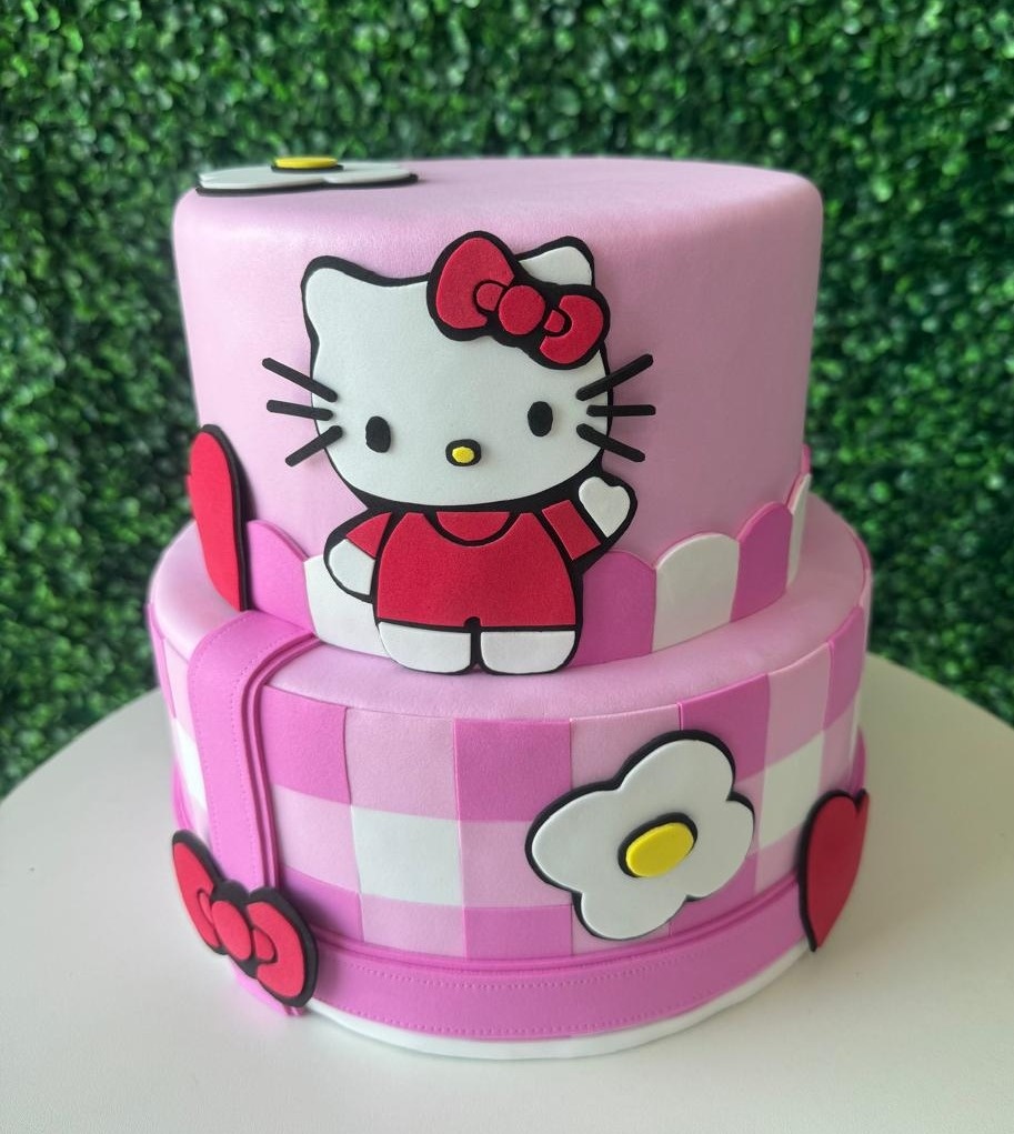 Bolo Fake Hello Kitty - Mouse Atelie das Festas
