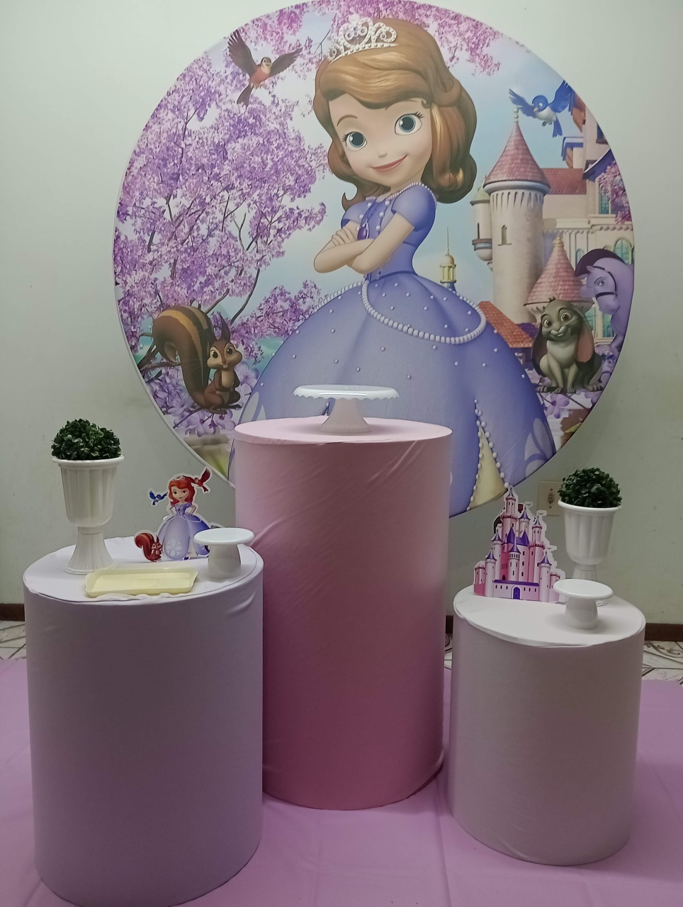 Princesa Sofia  - Ateliê da Daia Pegue Monte & Doces 