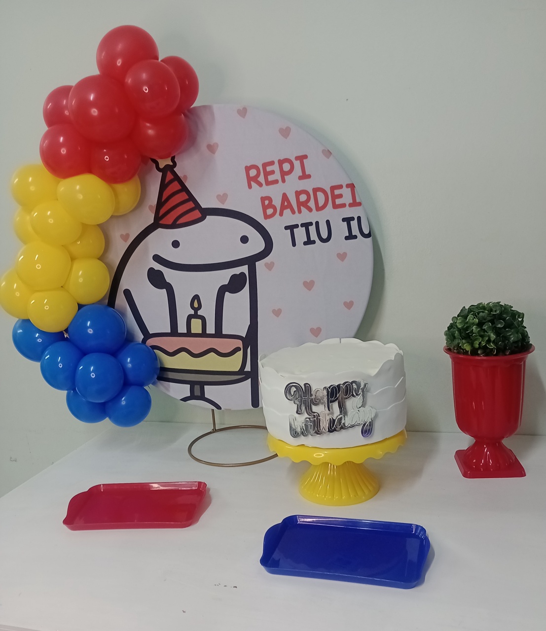 Happybirthday Flork  - Ateliê da Daia Pegue Monte & Doces 