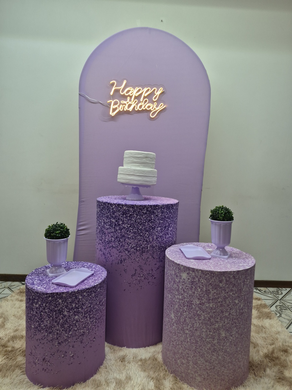 Arco Romano Lilás Happy Birthday - Ateliê da Daia Pegue Monte & Doces 