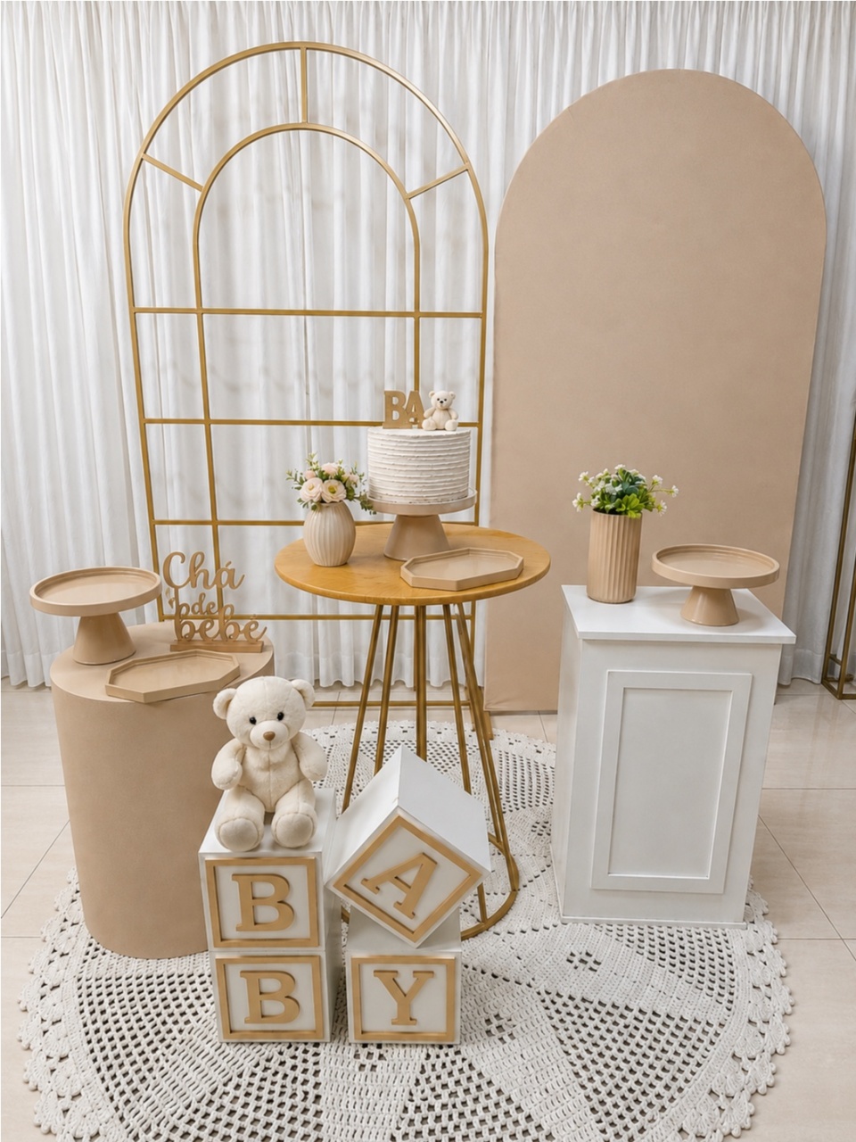 Chá de Bebê Nude Com Mesa Redonda - Happy Day Decorações
