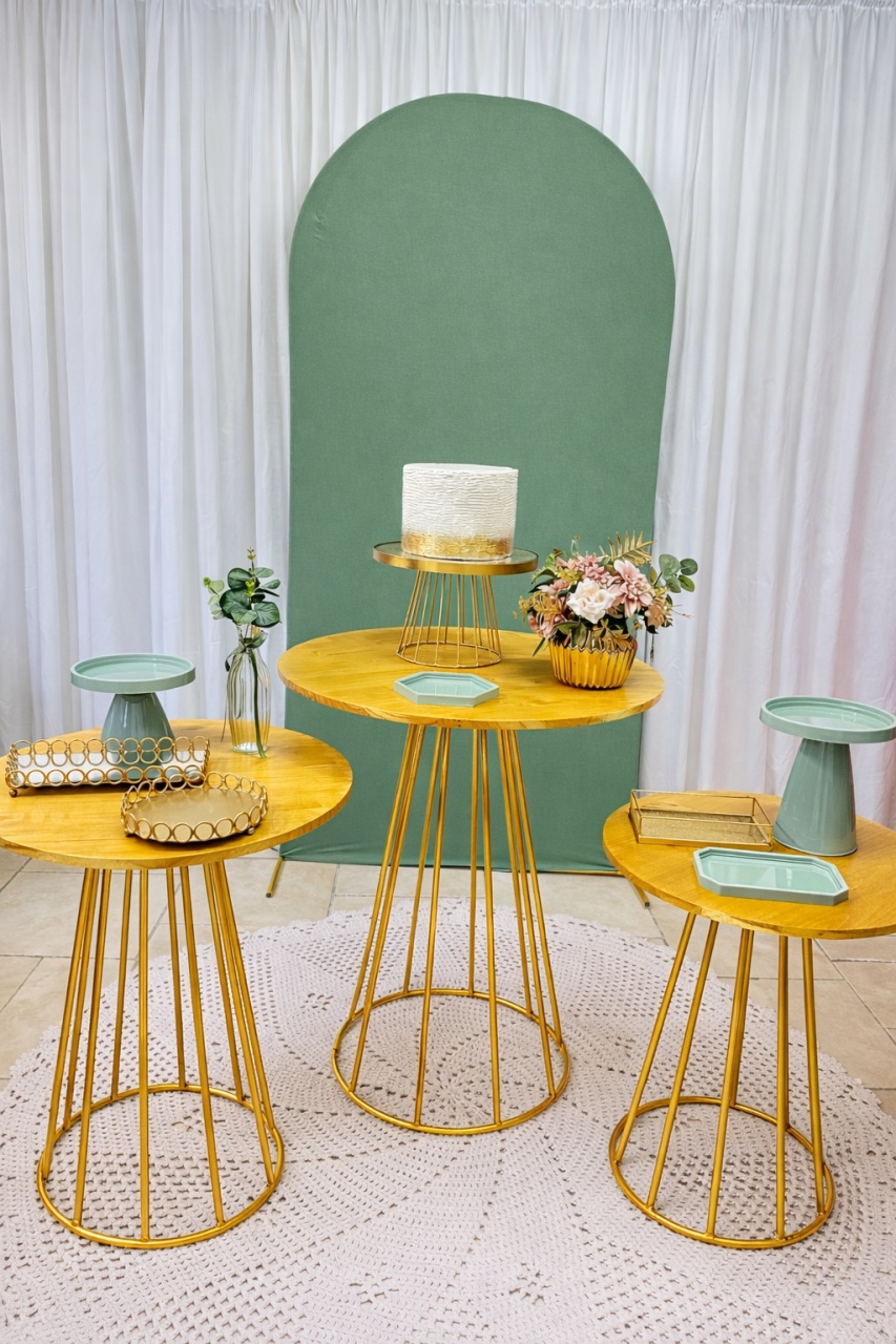 Decoração Verde Oliva Claro  - Happy Day Decorações