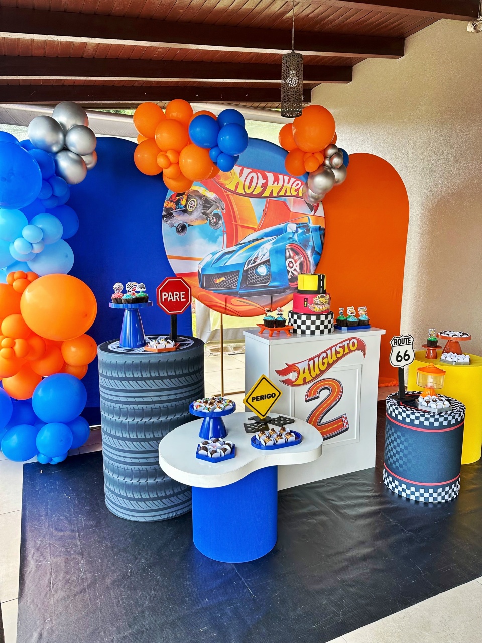 Hotweels  - Happy Day Decorações
