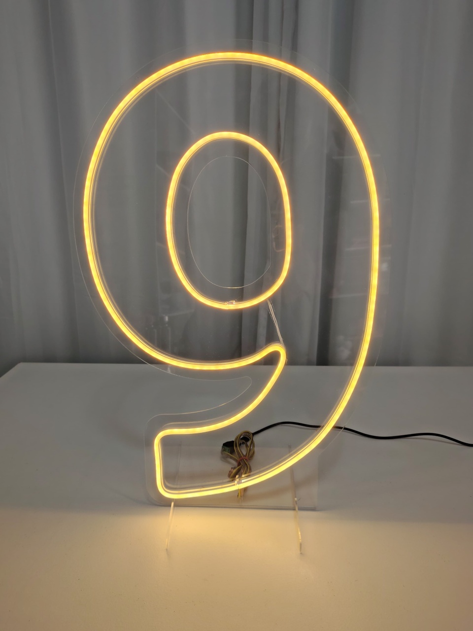 Número de Led 9' (50Cm) - Locadora Flor de Cacau