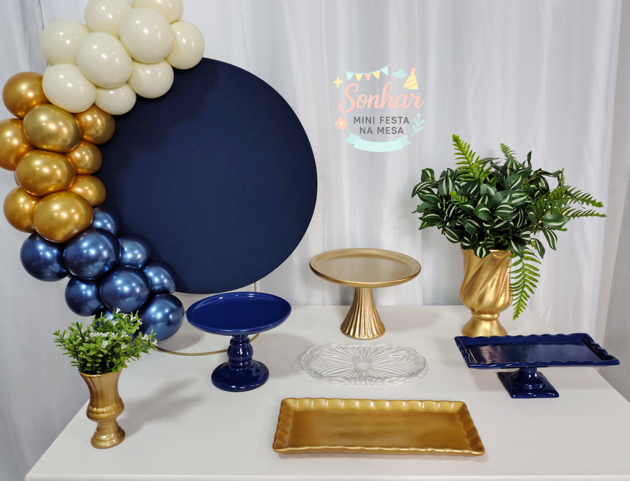 Azul, Dourado E Bege (Kit Essencial) - Locadora Flor de Cacau