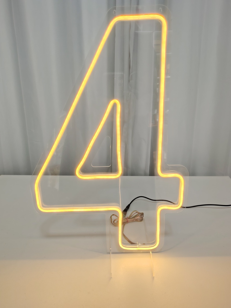 Número de Led 4' (50Cm) - Locadora Flor de Cacau