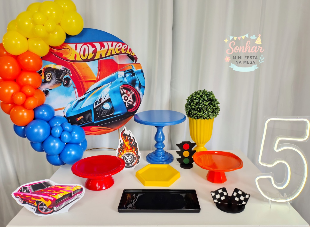 Hotwheels Mini - Locadora Flor de Cacau