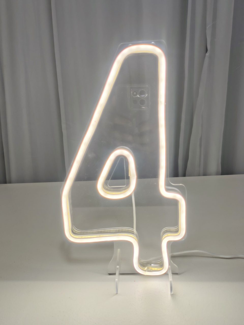 Número de Led 4' (30Cm) - Locadora Flor de Cacau
