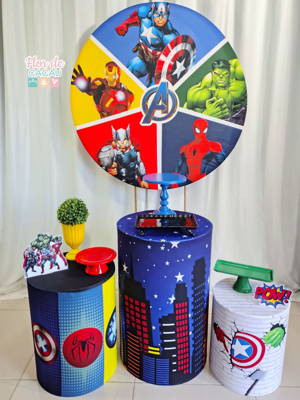 Vingadores (Essencial) - Locadora Flor de Cacau