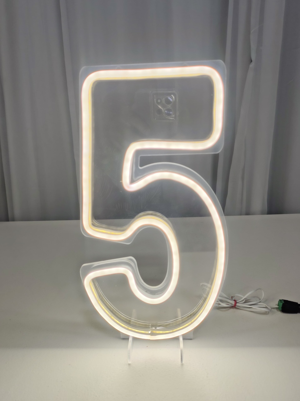 Número de Led 5' (30Cm) - Locadora Flor de Cacau