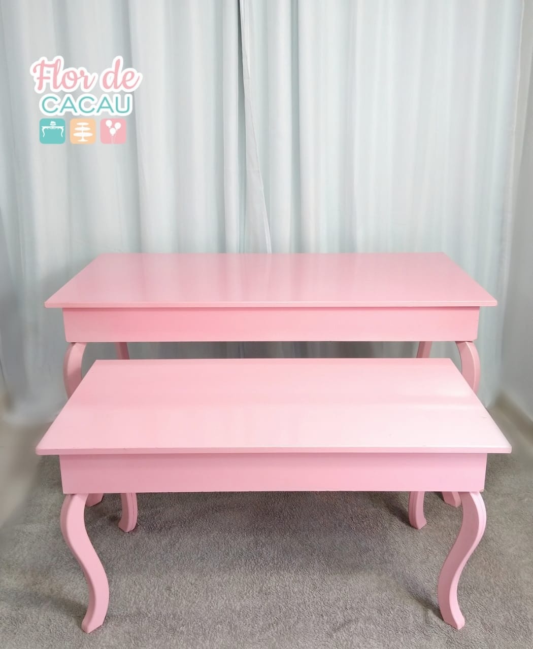 Mesas Conjunto Rosa - Locadora Flor de Cacau