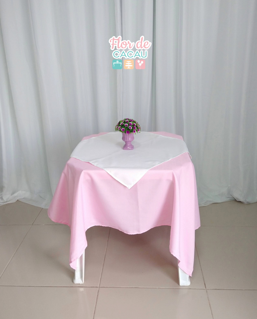 Toalha de Mesa Rosa - Locadora Flor de Cacau