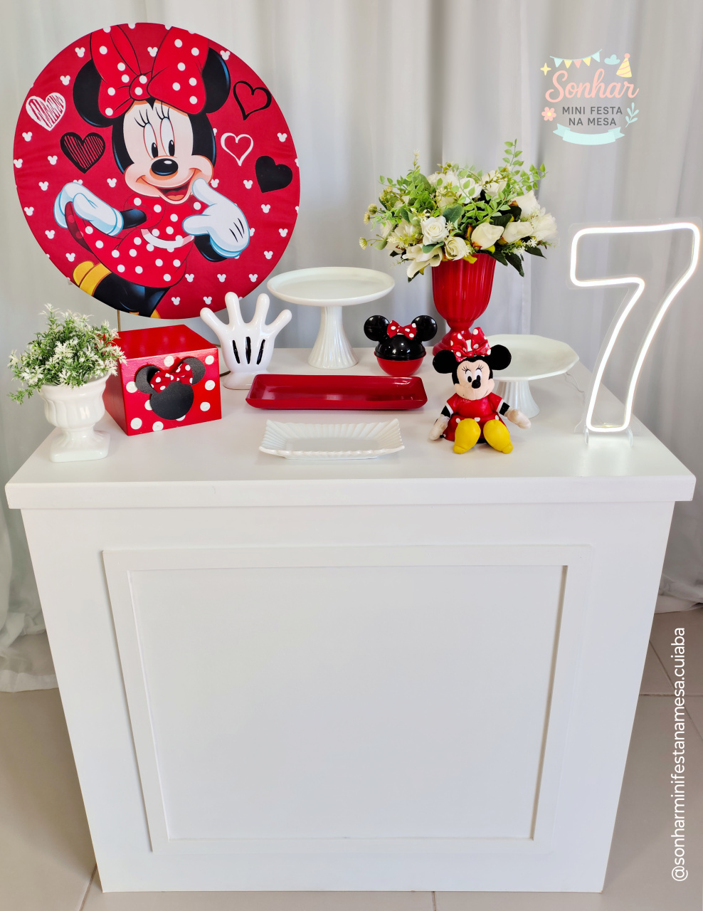 Minnie Vermelha (Kit Completo) - Locadora Flor de Cacau