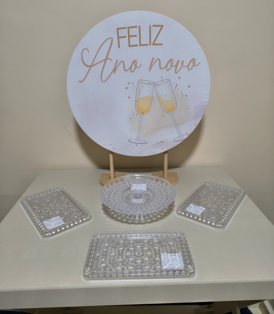 Ano Novo Festa Na Mesa 3 - GEL.LOCACOES