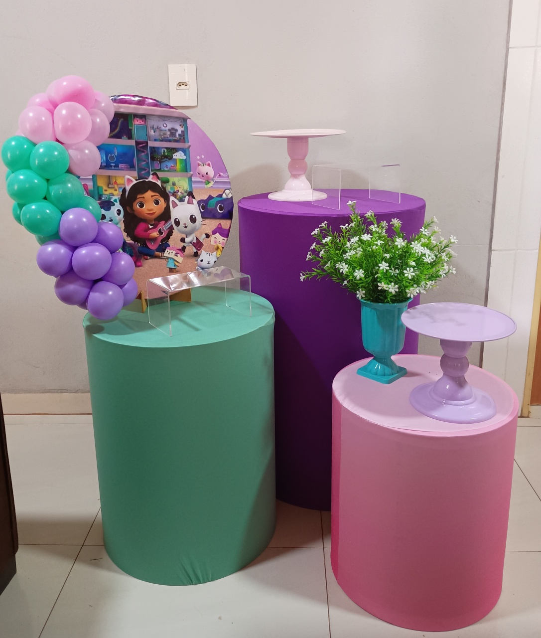 Kit Ouro de Mesa  - DECORAÊ FESTAS PEGUE E MONTE