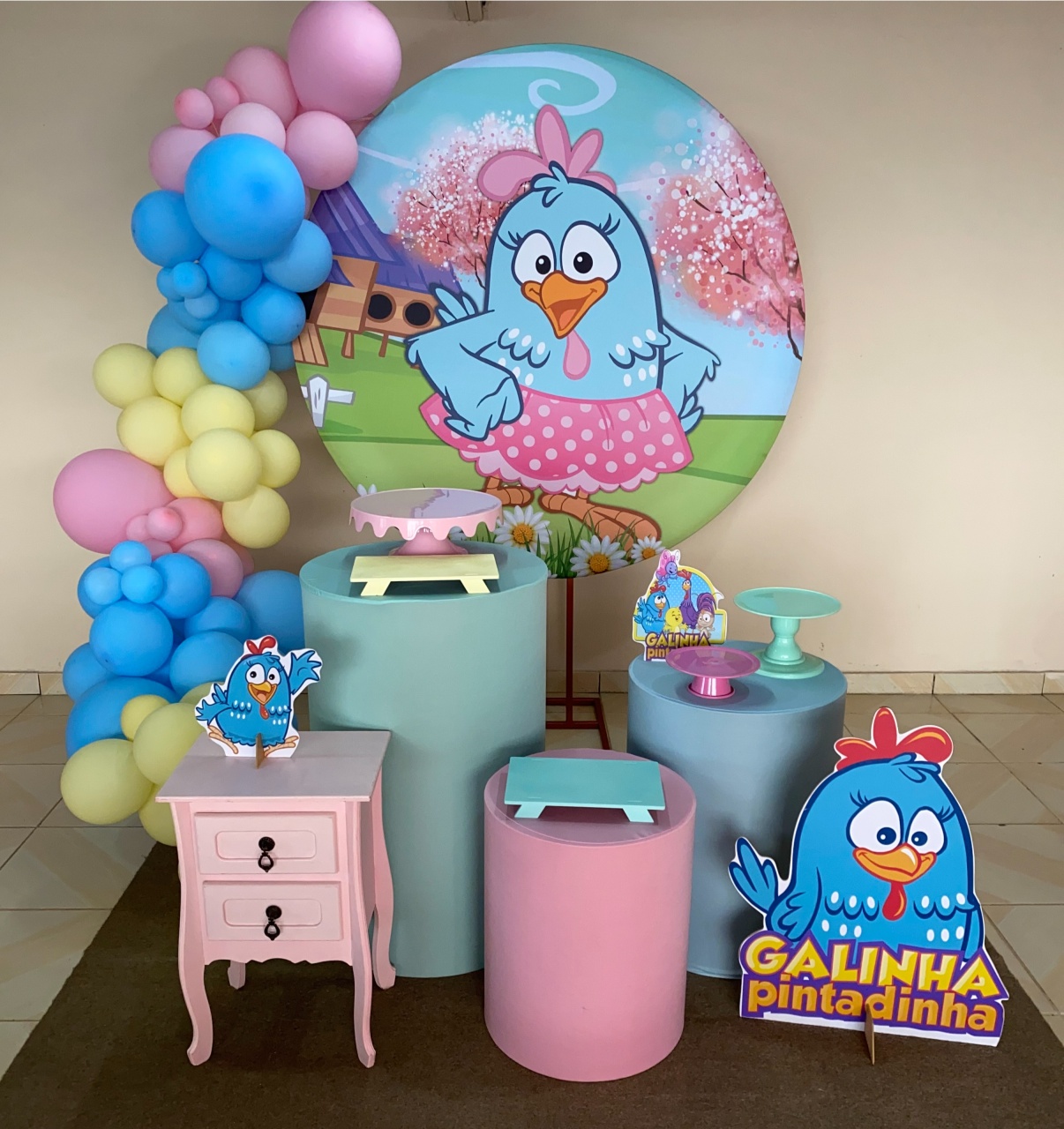 Kit Galinha Pintadinha Menina 3 - DECOR FESTAS PEGUE MONTE & BALÕES