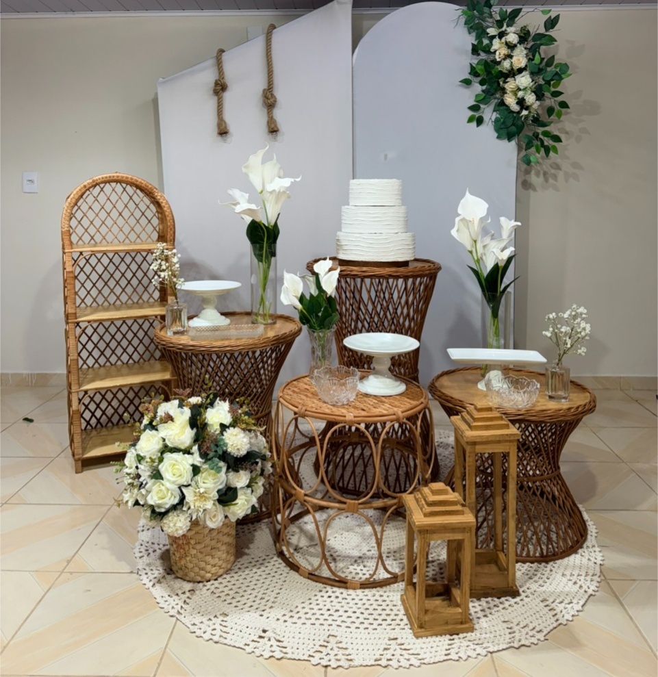 Kit Branco 2 - DECOR FESTAS PEGUE MONTE & BALÕES