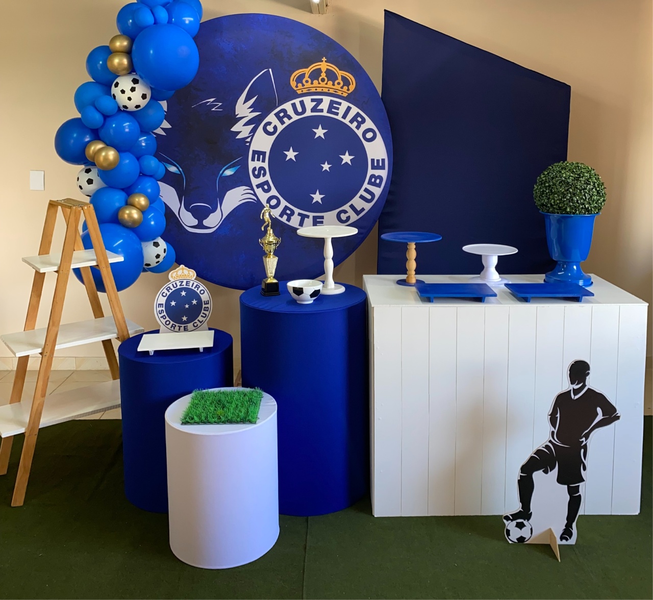 Kit Futebol Cruzeiro 1 - DECOR FESTAS PEGUE MONTE & BALÕES