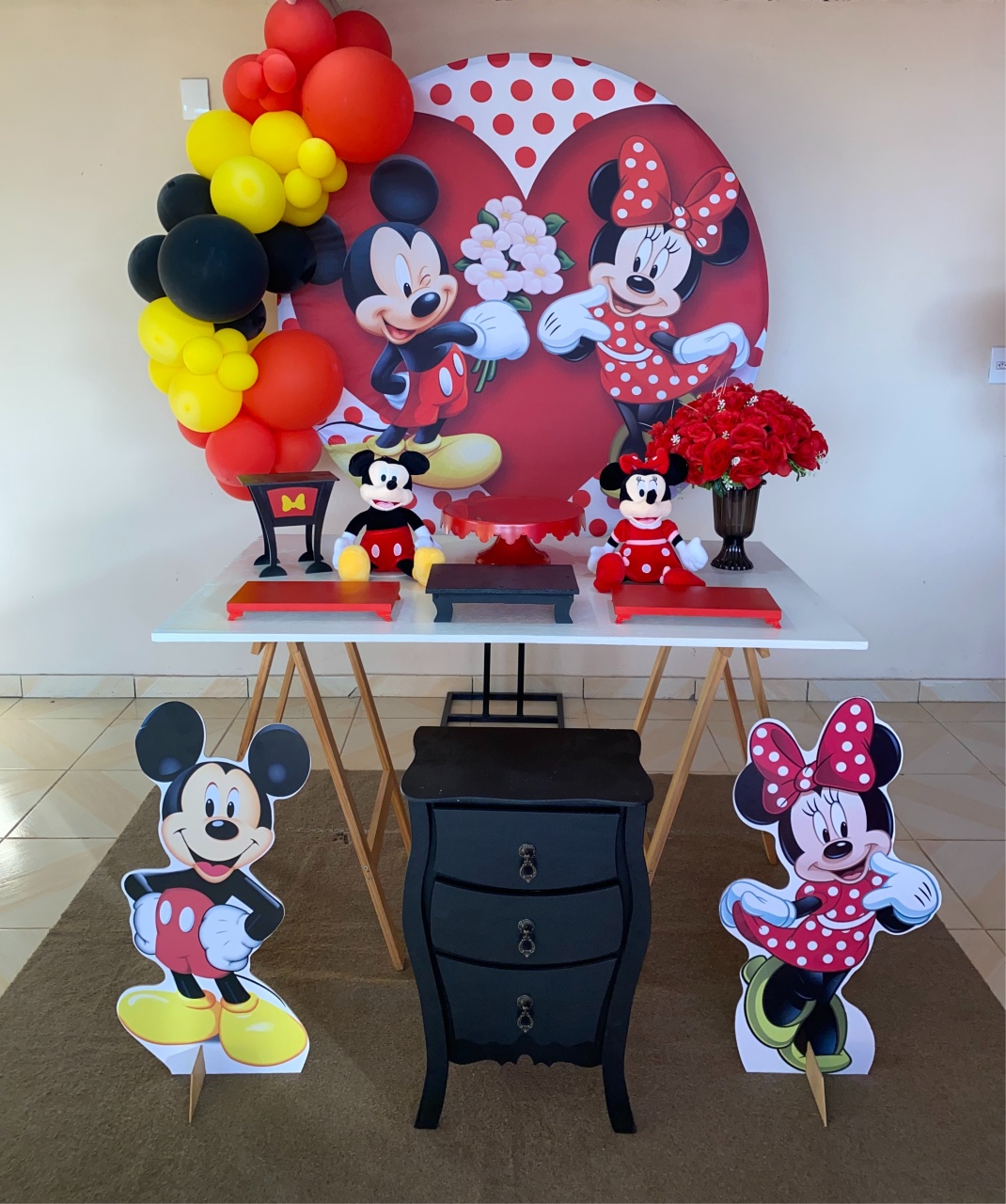 Kit Mickey E Minnie  - DECOR FESTAS PEGUE MONTE & BALÕES