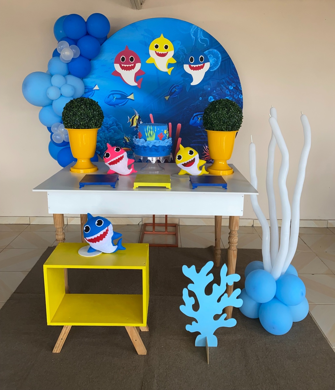Kit Baby Shark 1 - DECOR FESTAS PEGUE MONTE & BALÕES