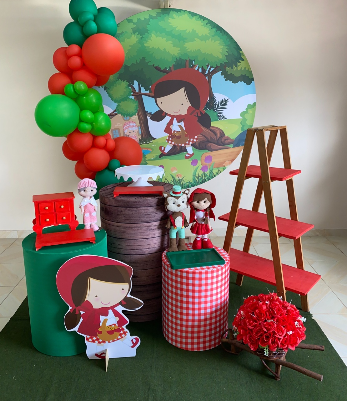 Kit Chapeuzinho 5 - DECOR FESTAS PEGUE MONTE & BALÕES