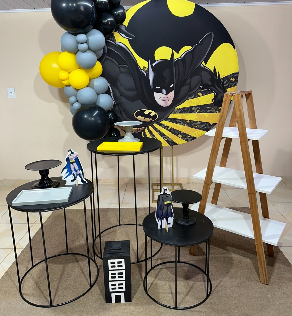 Kit Batman 4 - DECOR FESTAS PEGUE MONTE & BALÕES