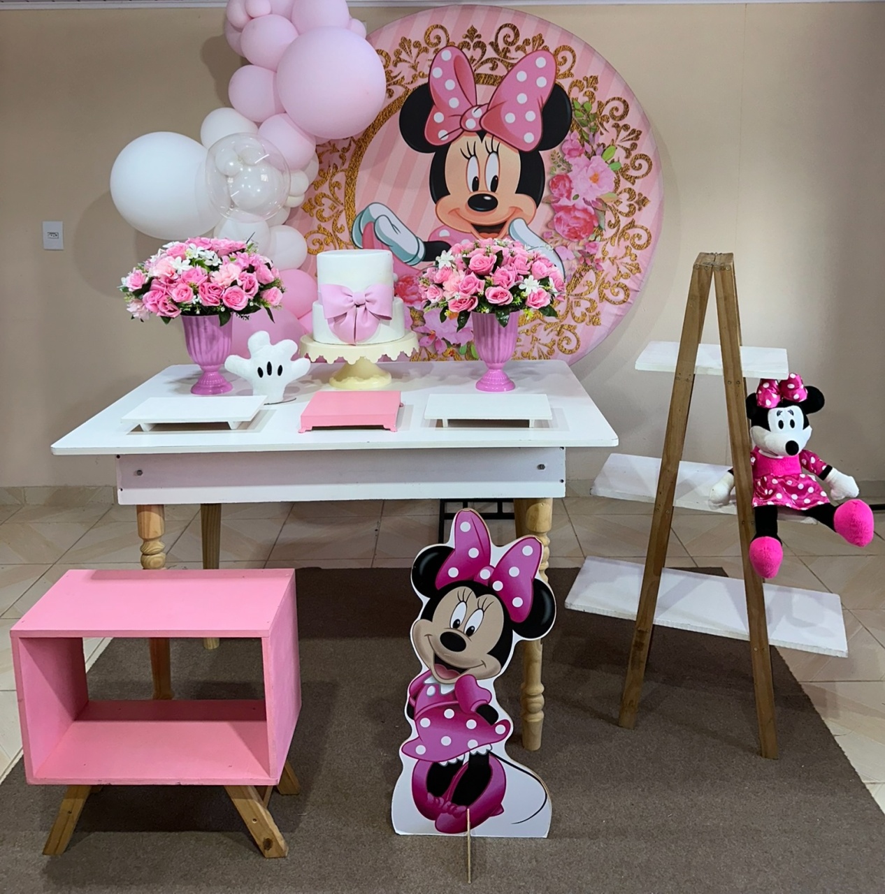 Kit Minnie Rosa 5 - DECOR FESTAS PEGUE MONTE & BALÕES