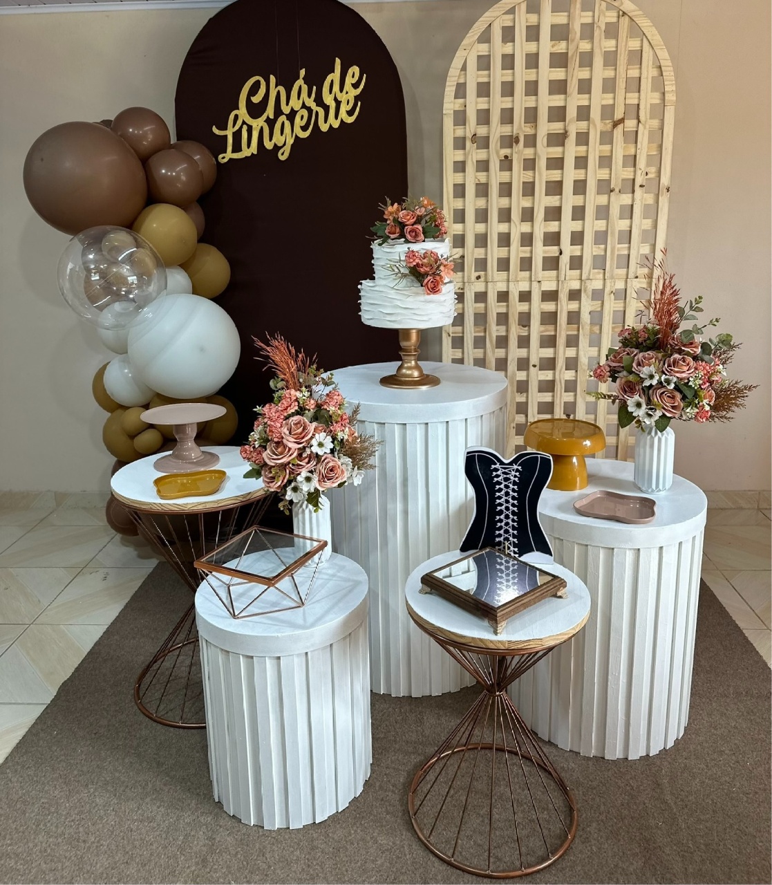 Kit Cha de Lingerie Marrom 25 - DECOR FESTAS PEGUE MONTE & BALÕES