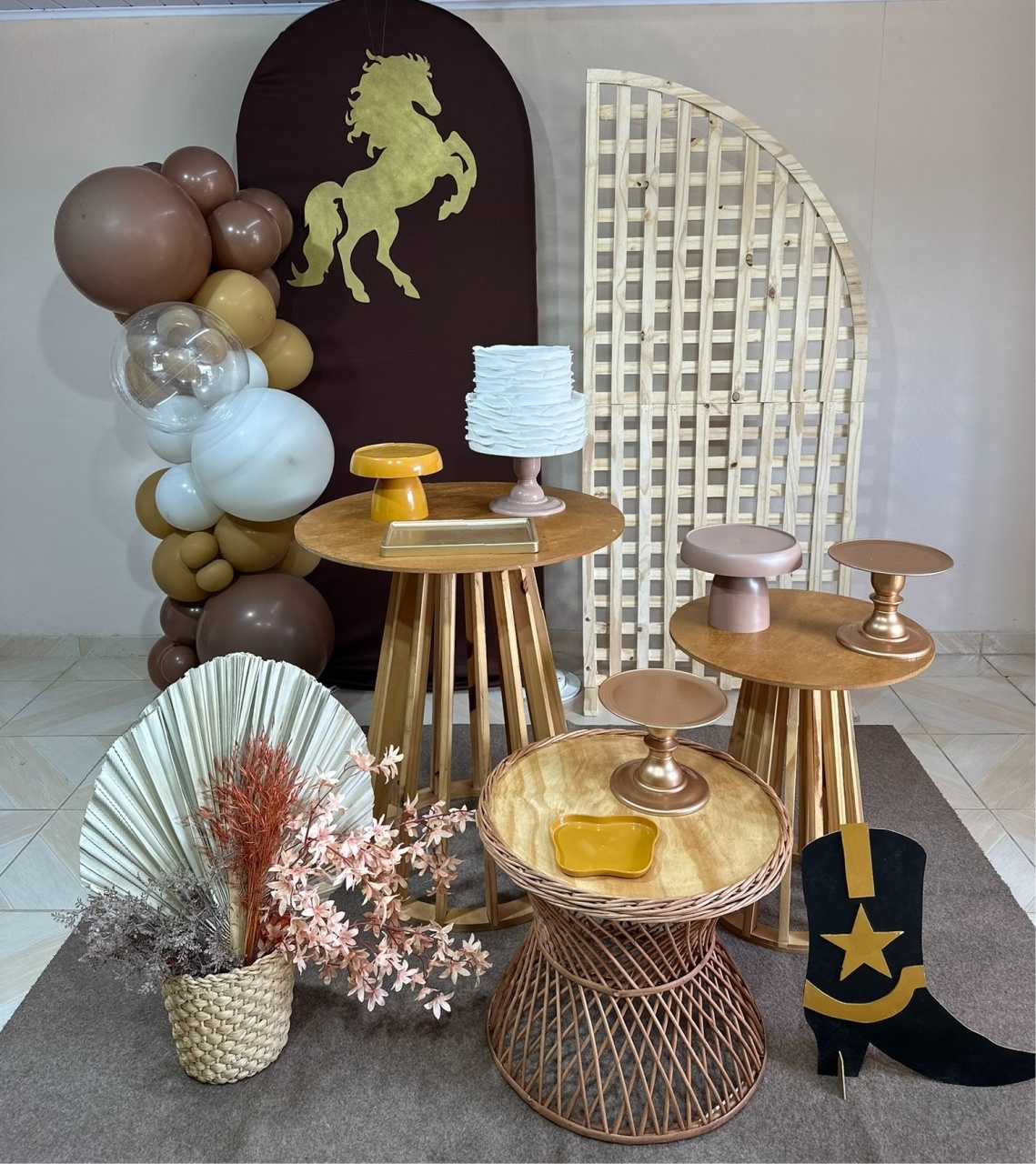 Kit Adulto Country 1 - DECOR FESTAS PEGUE MONTE & BALÕES