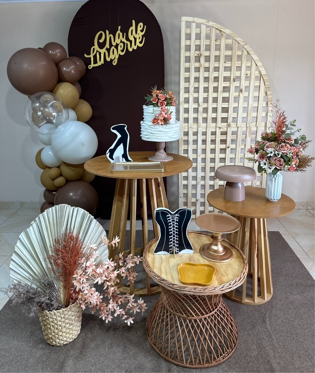 Kit Cha de Lingerie Marrom 24 - DECOR FESTAS PEGUE MONTE & BALÕES
