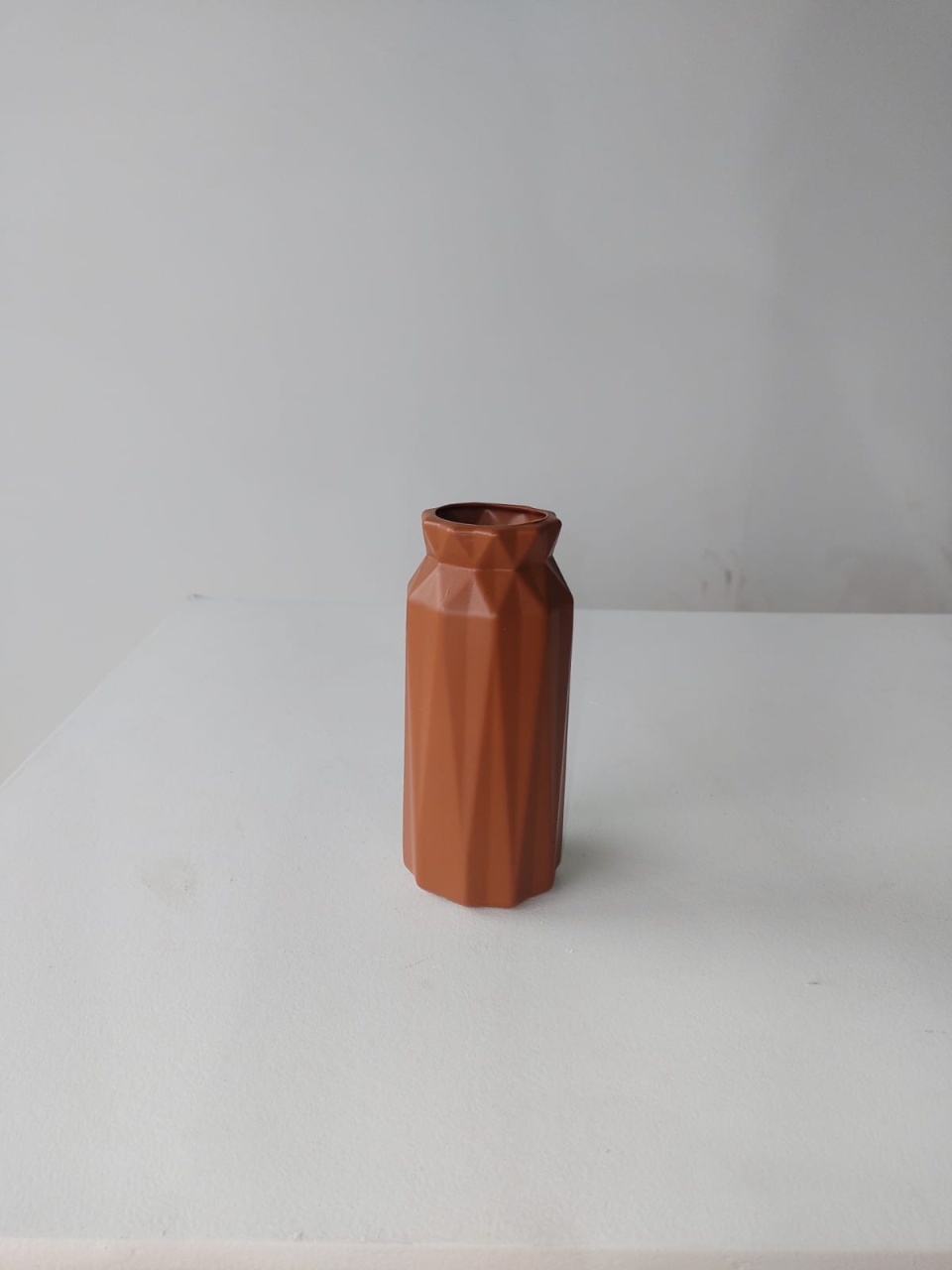 Vaso Marrom Pequeno (Platico) - Bel kids festas e eventos 