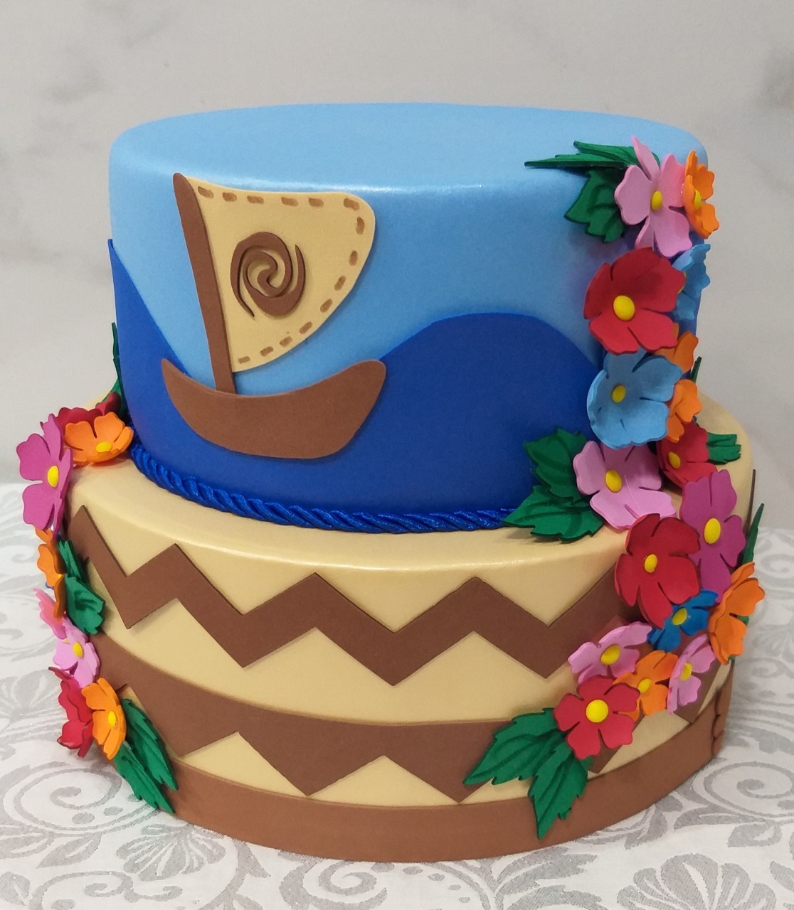 Bolo Fake Moana - jessica jardin dos Reis