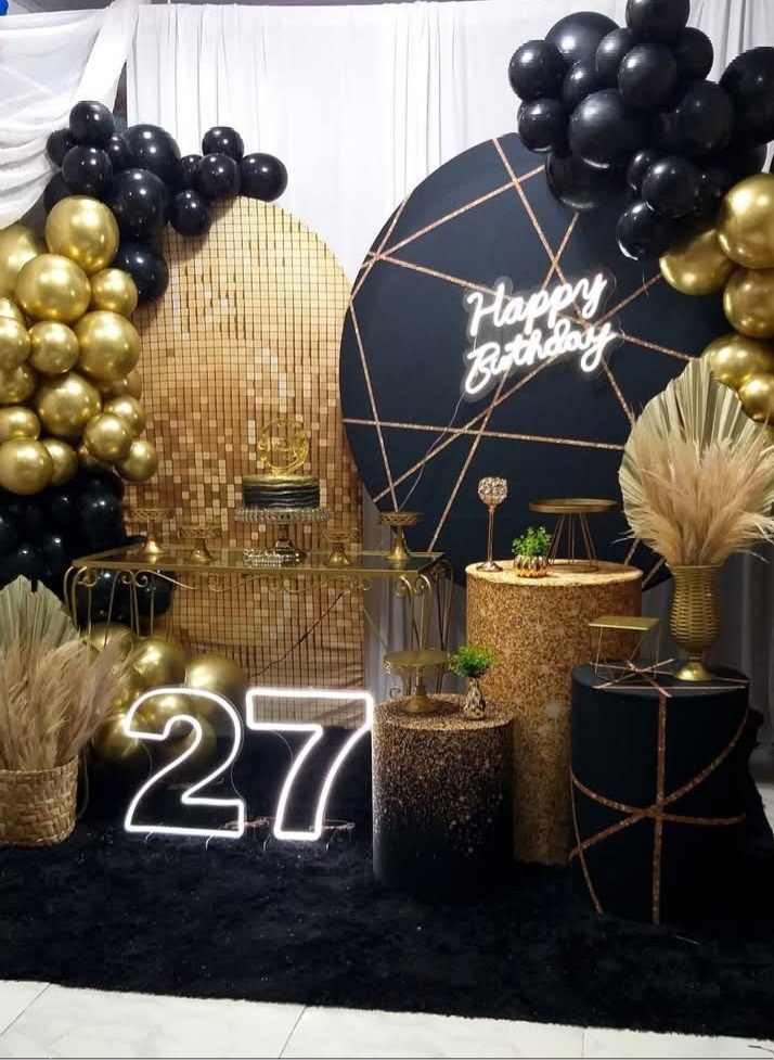 Kit Preto Com Dourado 09 - jessica jardin dos Reis