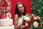 15 Anos Vermelho Com Muro Inglês  - imagem 4