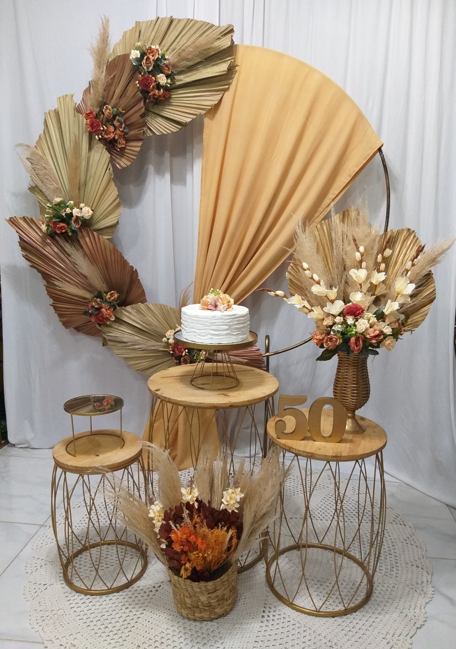 Kit Floral Com Latâneas  - jessica jardin dos Reis