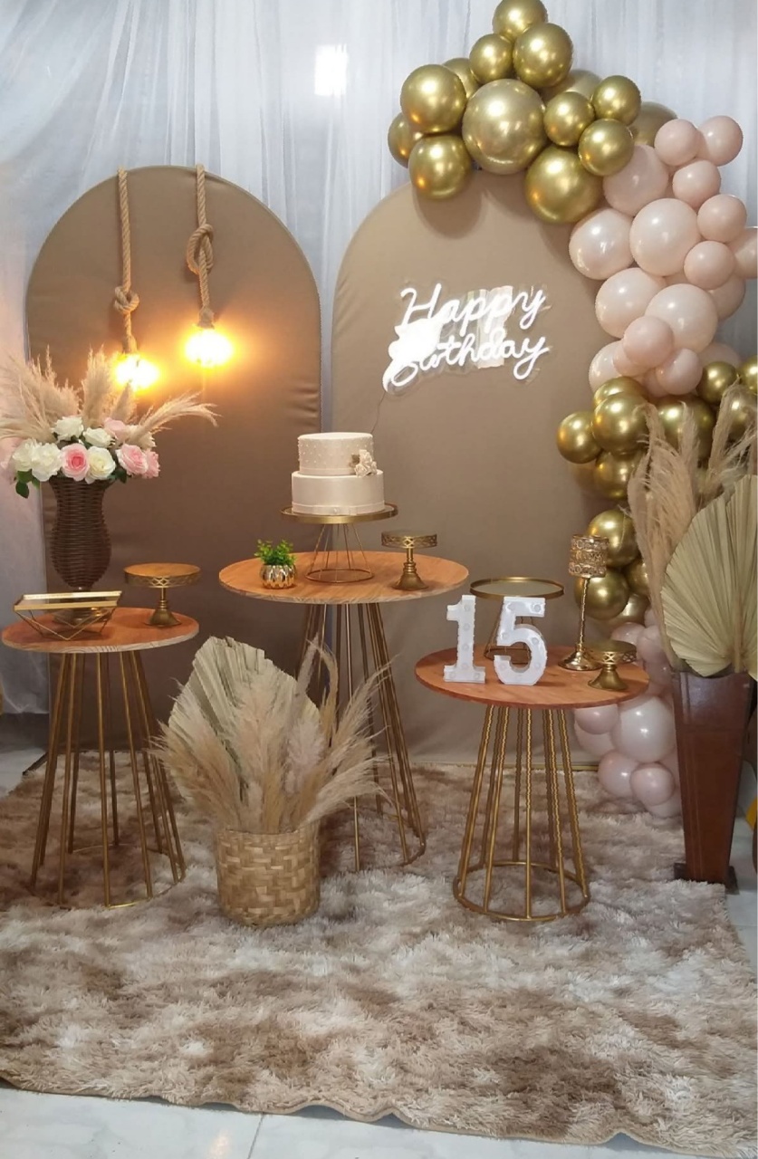 15 Anos Bege  - jessica jardin dos Reis