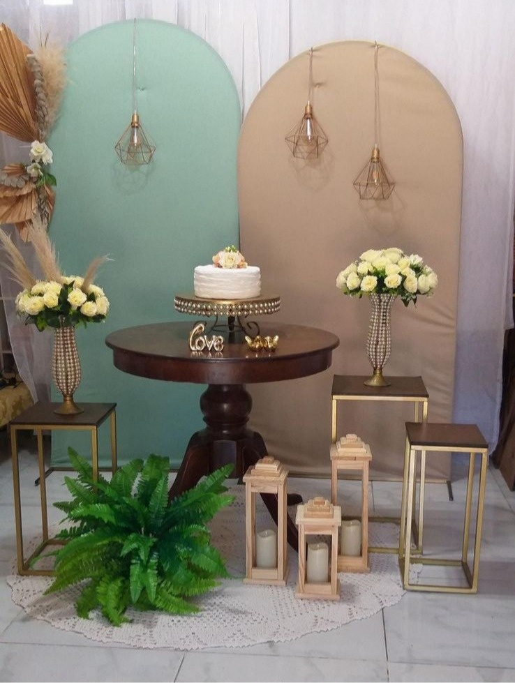 Casamento Com Mesas Cubo E Redonda  - jessica jardin dos Reis