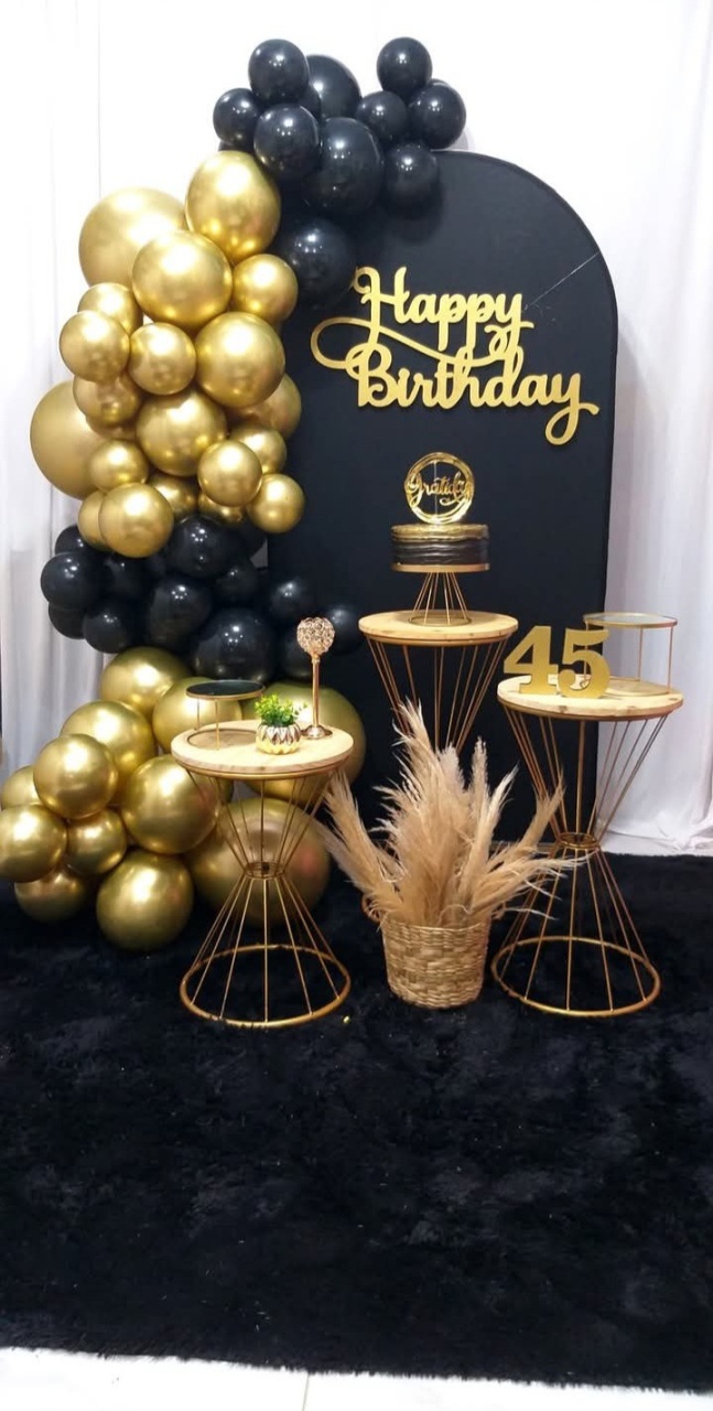 Kit Preto Com Dourado 07 - jessica jardin dos Reis