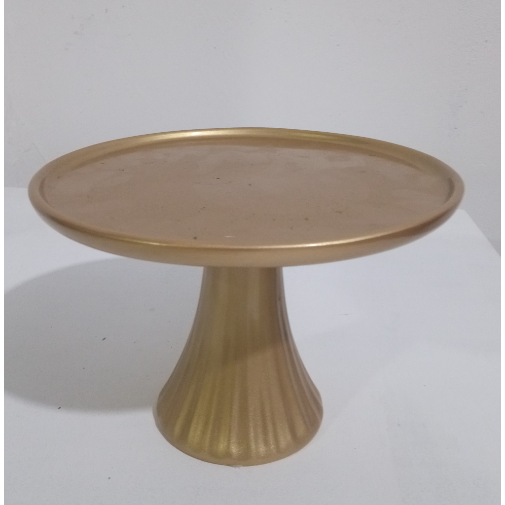 Bandeja Ceramica Dourada  M - Mary Decor Festas & Locações