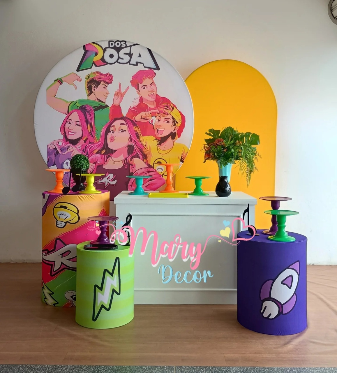 Os Rosas Kit Comemore Meninos  - Mary Decor Festas & Locações