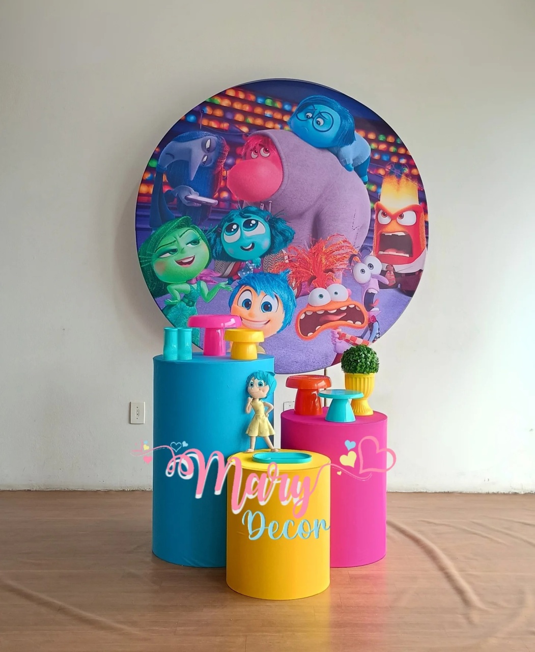 Divertidamente Kit Básico   - Mary Decor Festas & Locações