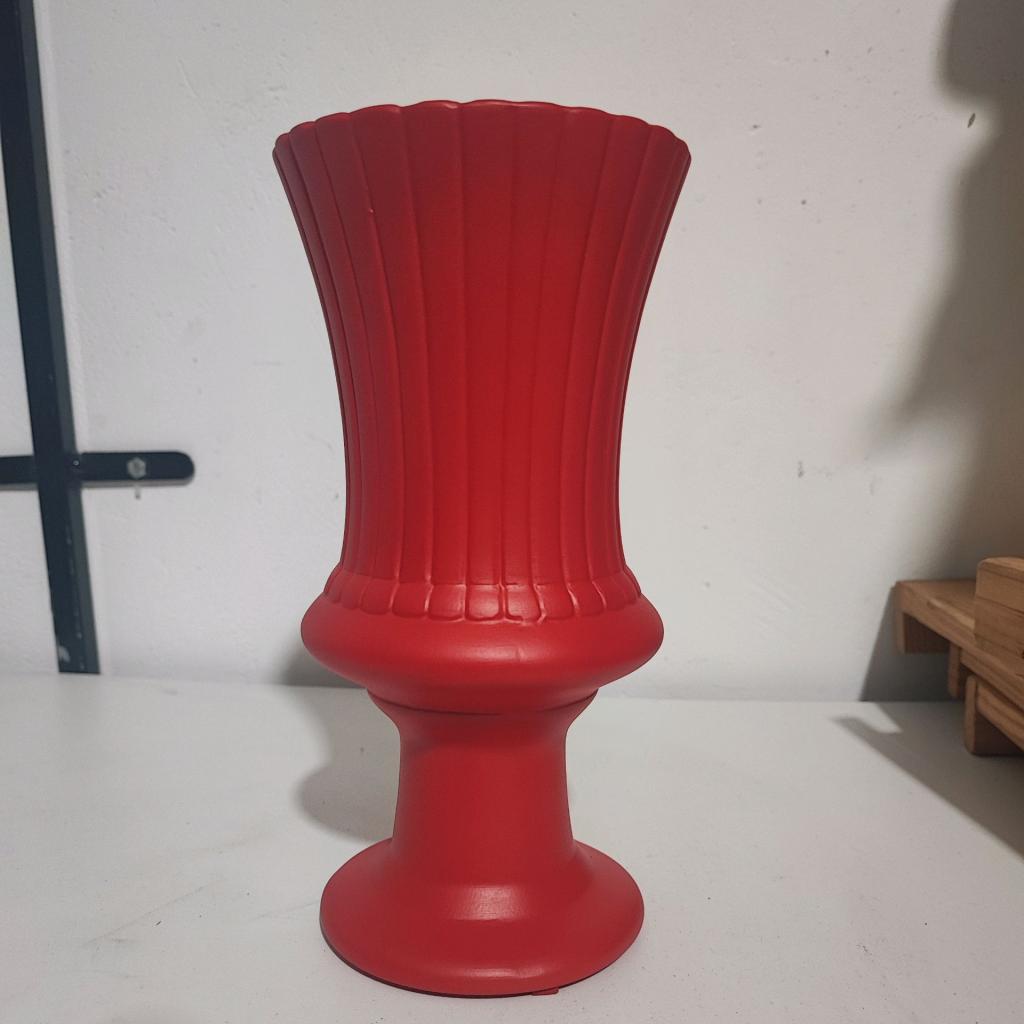 Vaso Vermelho Medio - Mary Decor Festas & Locações