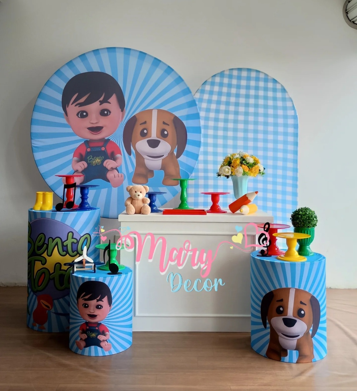 Bento E Totó Kit Comemore  - Mary Decor Festas & Locações