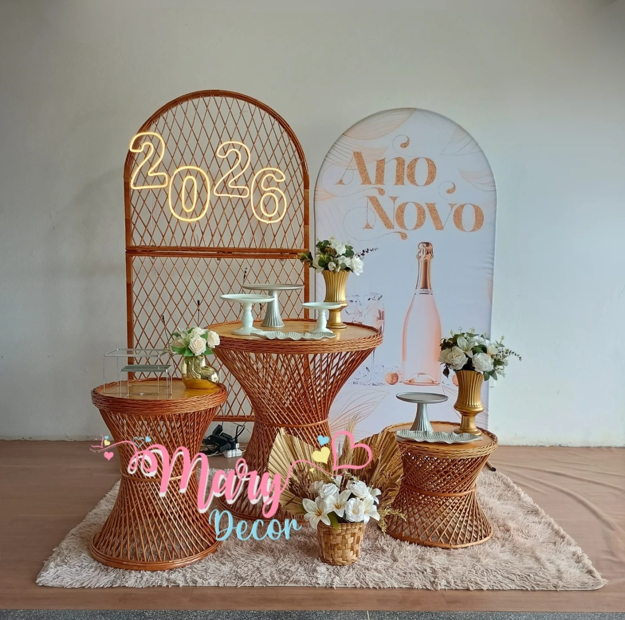 Composição Reveillon  - Mary Decor Festas & Locações