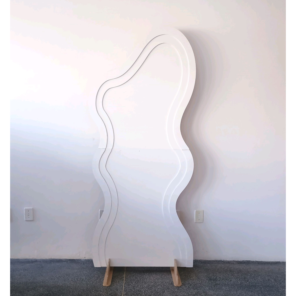 Painel Orgânico Ondas Branco - Mary Decor Festas & Locações