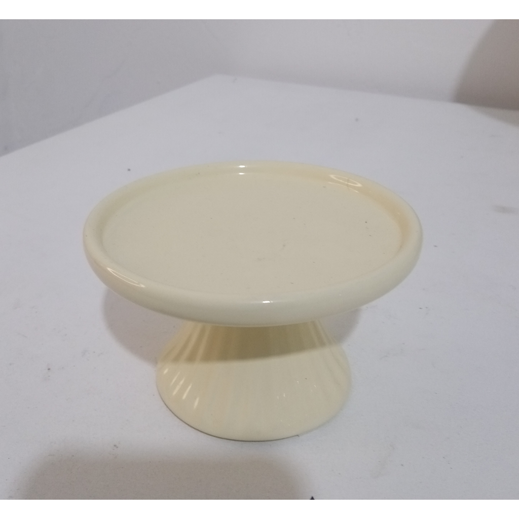 Bandeja Ceramica Amarelo Baby Pp - Mary Decor Festas & Locações