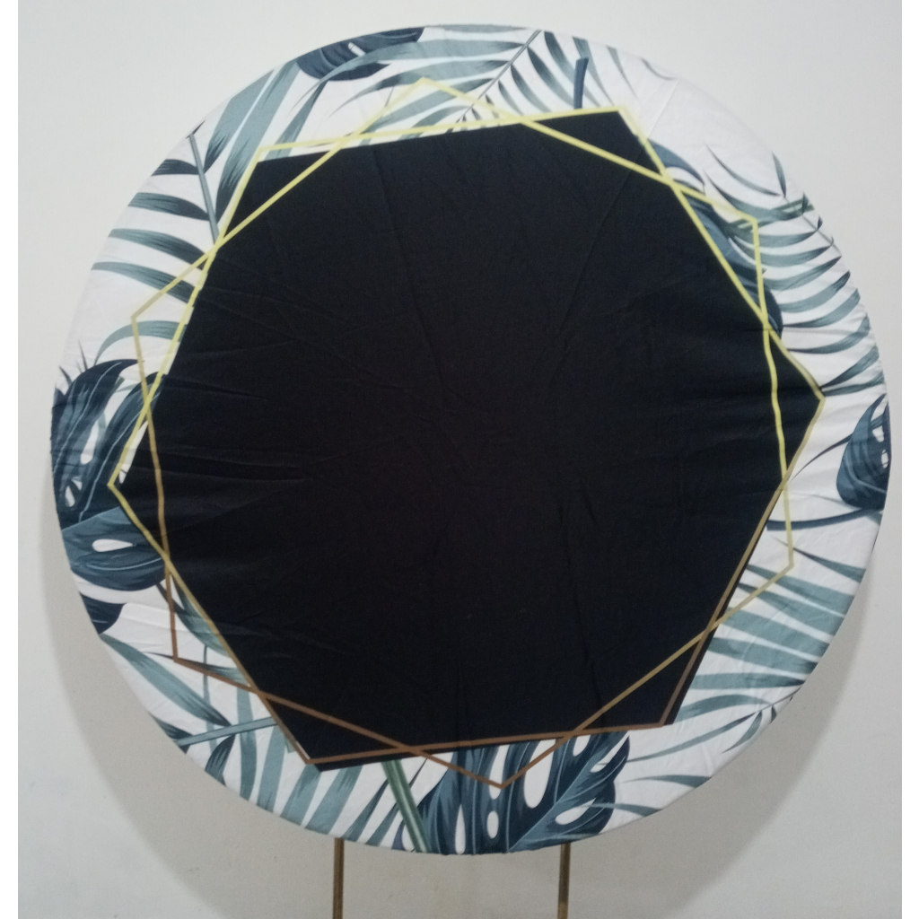 Capa Painel  Geometrico Preto E Dourado - Mary Decor Festas & Locações