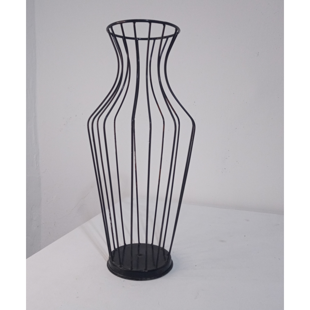 Vaso Arame Preto  G - Mary Decor Festas & Locações