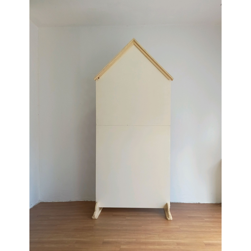 Painel Casinha Pinus - Mary Decor Festas & Locações